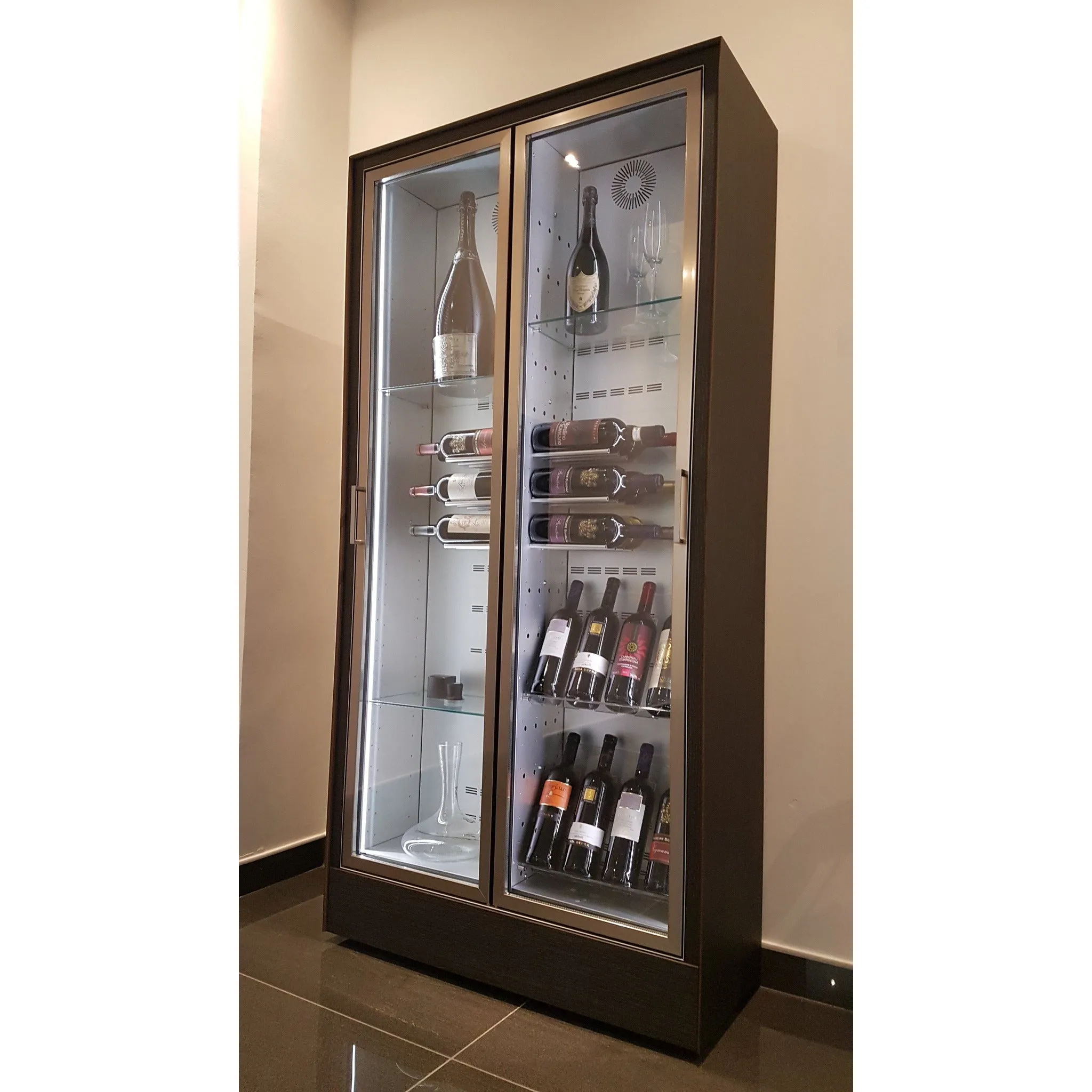 Della Marta - Built in / Freestanding Wine Wall MD-10 - For Home Use