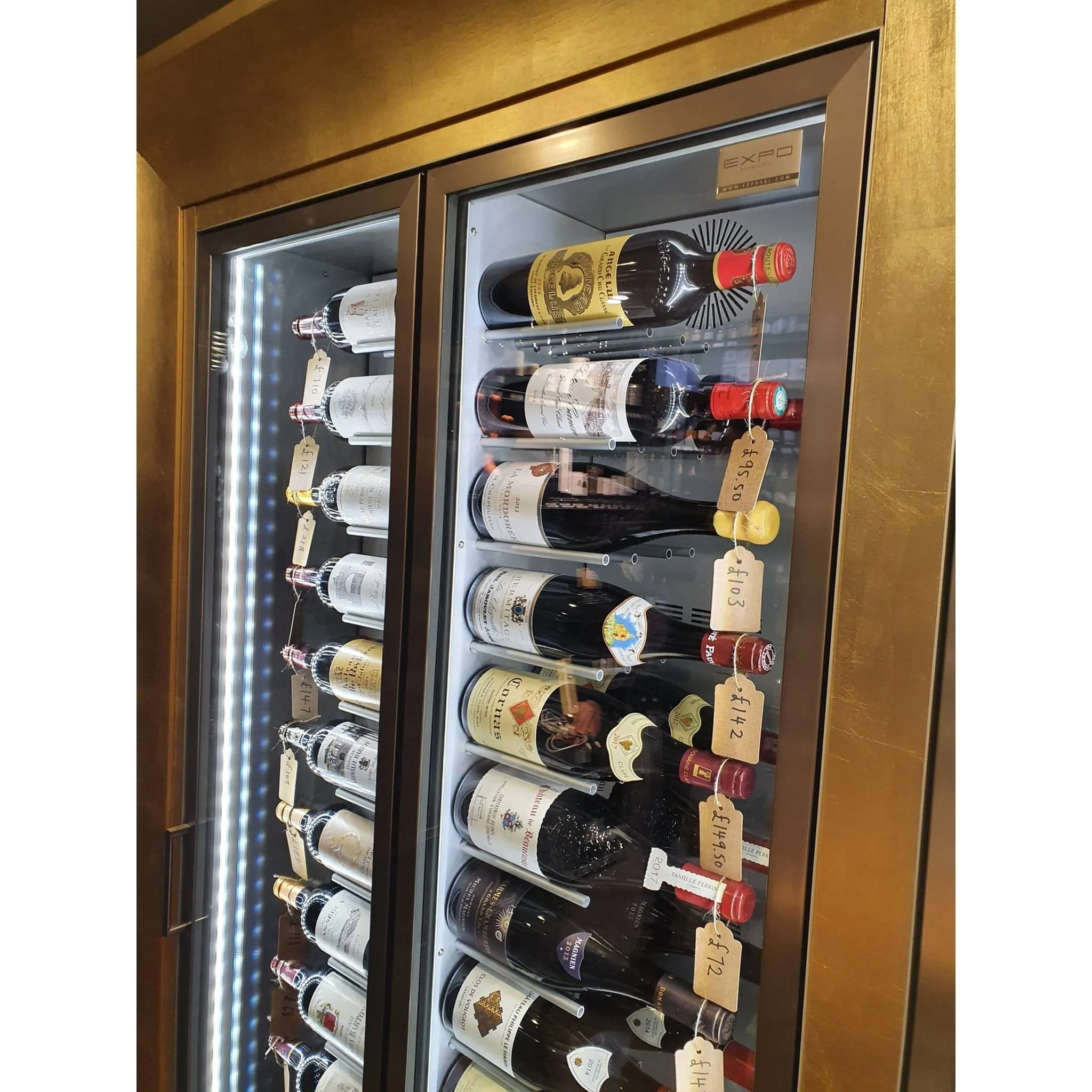 Della Marta - Built in / Freestanding Wine Wall MD-10 - For Home Use