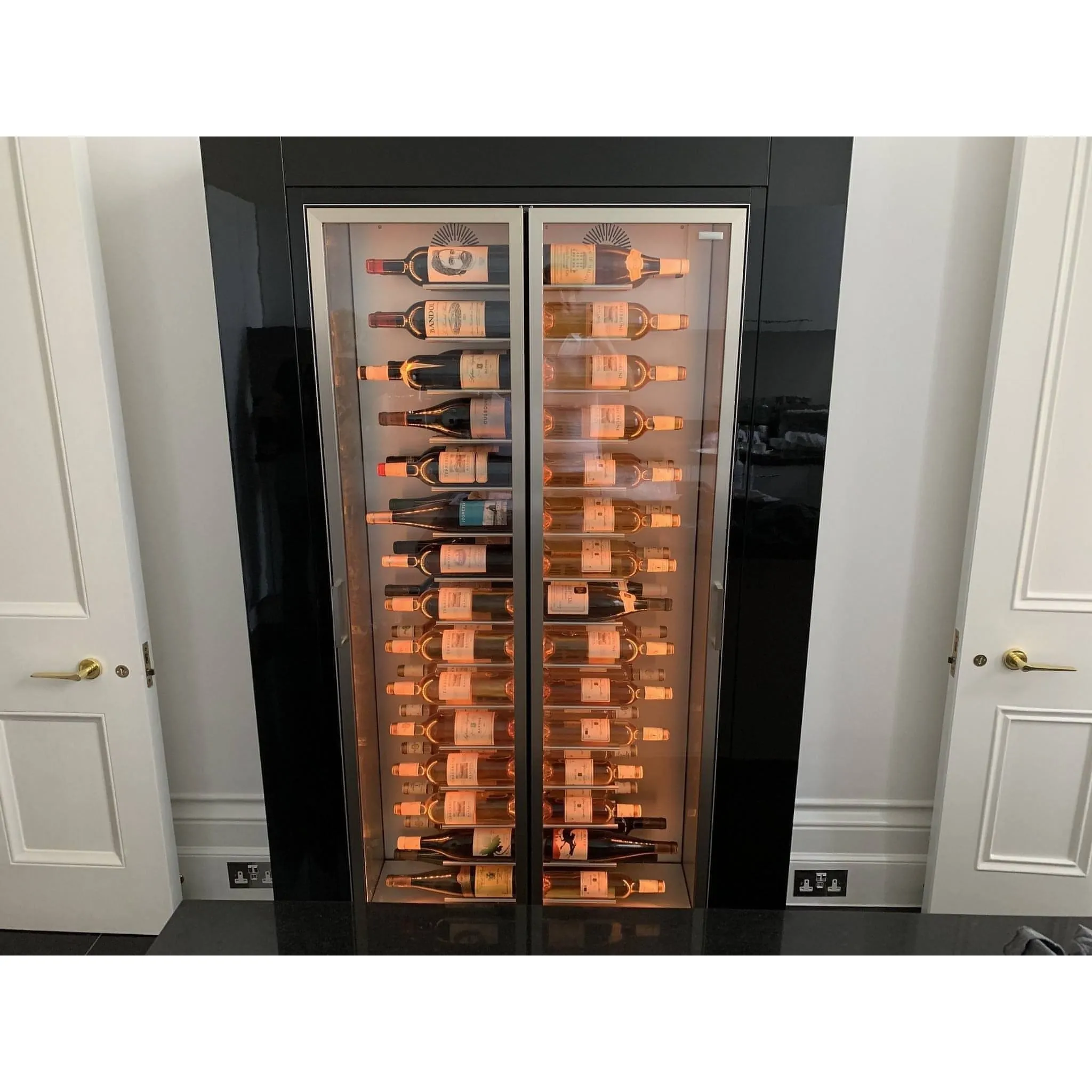 Della Marta - Built in / Freestanding Wine Wall MD-10 - For Home Use