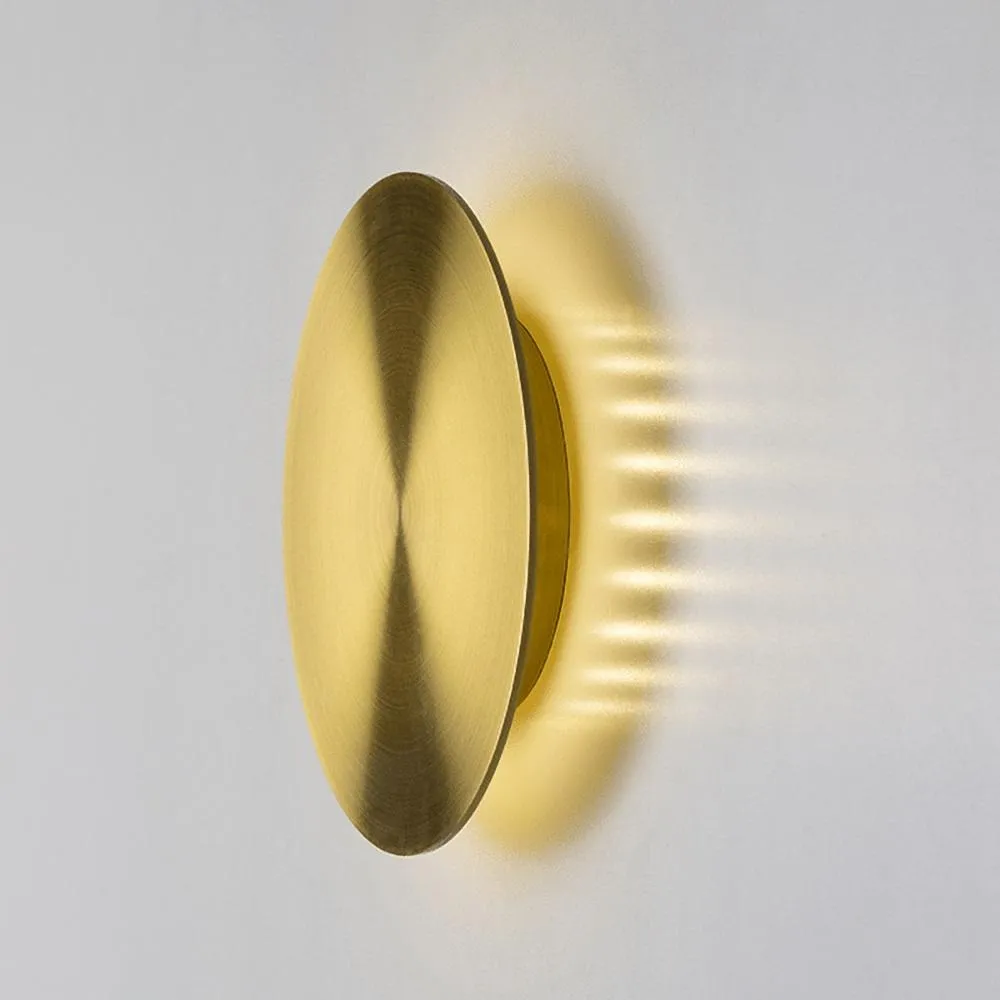 Gossa Wall Lamp