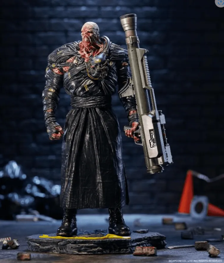 Resident Evil Nemesis Statue/ Numskull