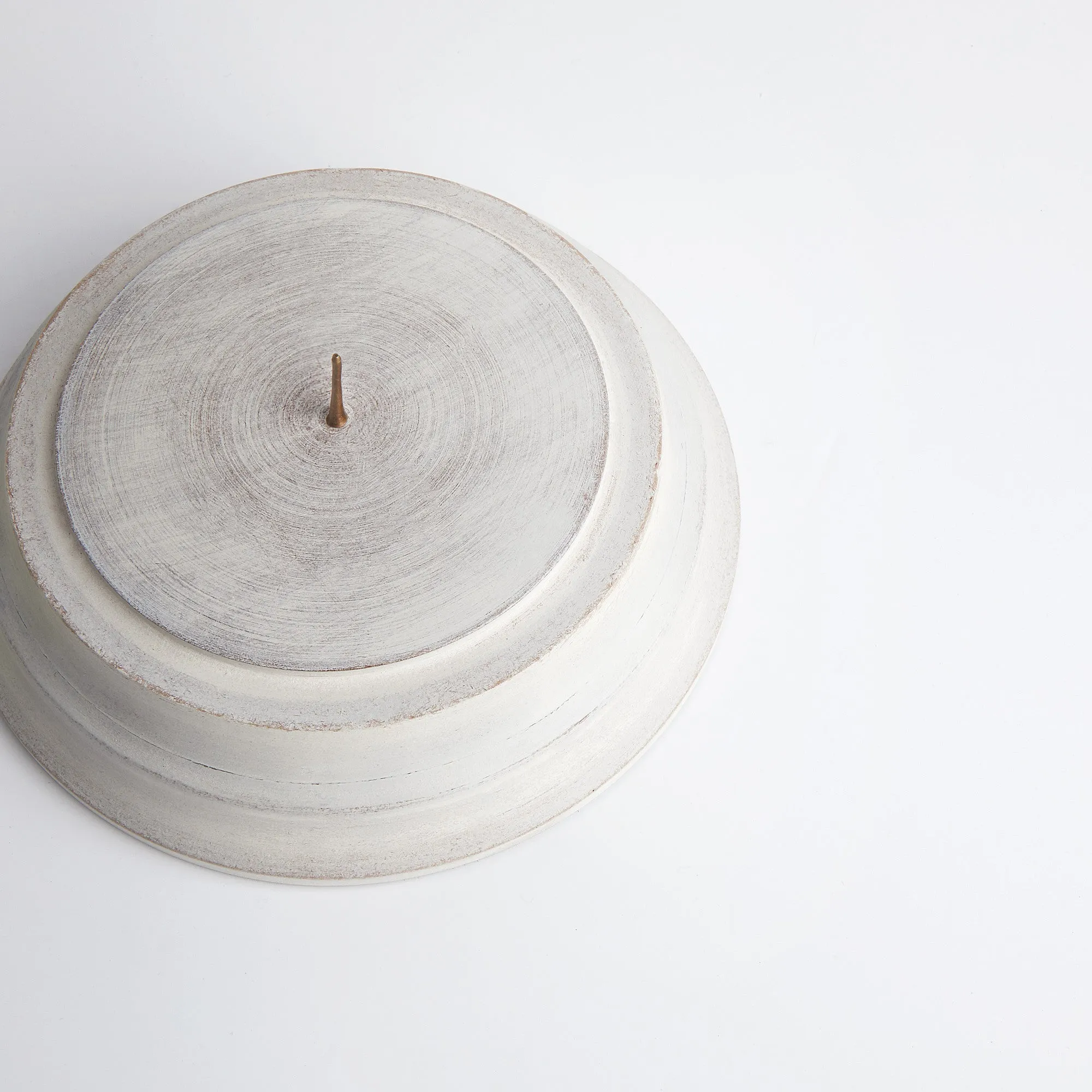 Smaller Gusto storm lantern base in natural whitewash